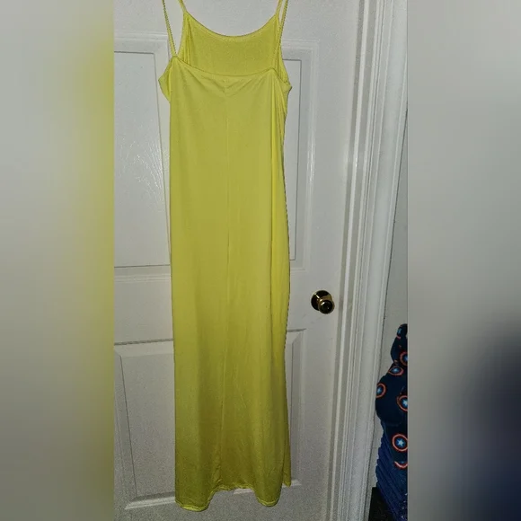 NWOT! MAXI DRESS ! 🌞 FINAL OFFER!! - Picture 3 of 4